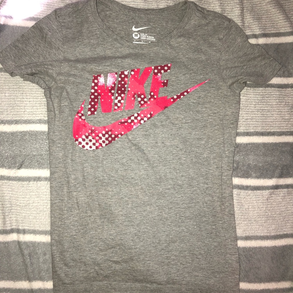 Nike tee shirt